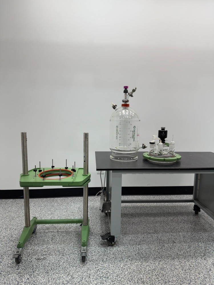 Image of Chemglass 30 L